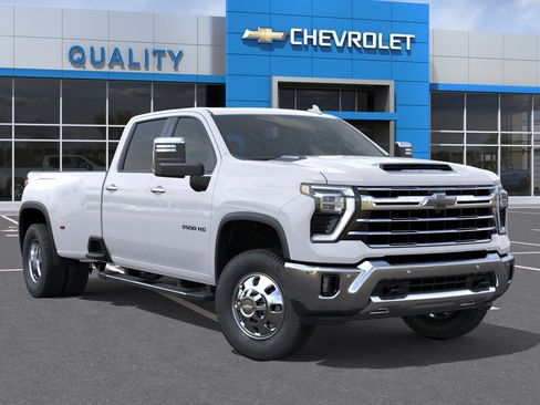 New 2026 Chevrolet Silverado 3500 LTZ w/ LTZ Plus Package AWD/4WD image 7