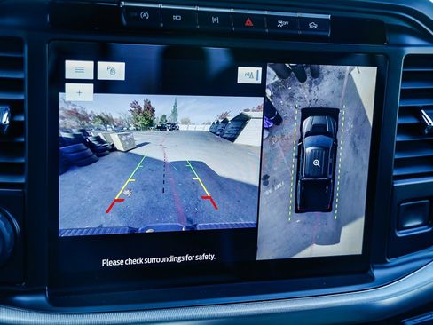 Used 2023 Ford F150 Raptor w/ Raptor Carbon Fiber Package image 24