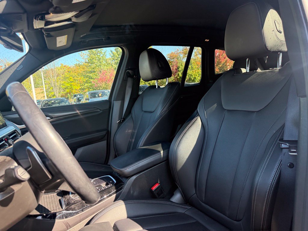Used 2024 BMW X3 xDrive30i w/ Premium Package AWD/4WD image 12