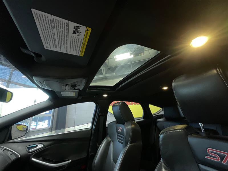 Used 2013 Ford Focus ST FWD image 13