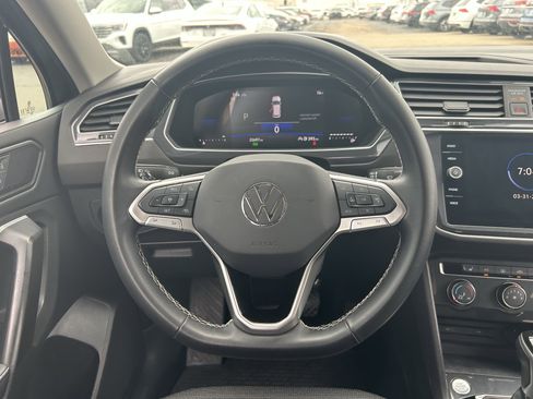 Certified 2024 Volkswagen Tiguan S image 10