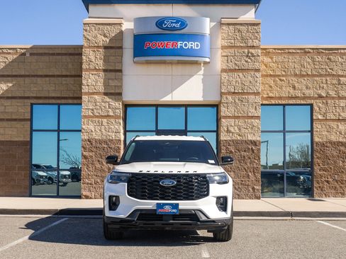 New 2026 Ford Explorer ST-Line w/ ST-Line Street Pack RWD image 3