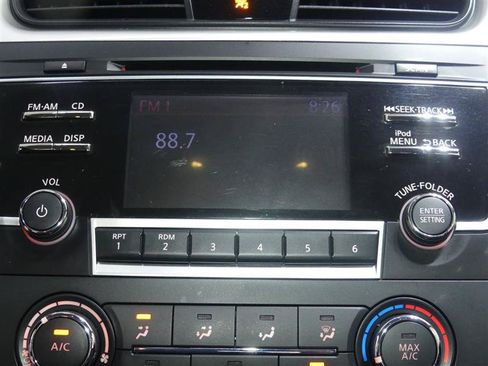 Used 2017 Nissan Altima 2.5 S w/ Power Driver Seat Package FWD image 36