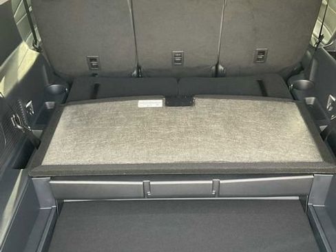 Used 2026 Ford Explorer Active AWD/4WD image 54