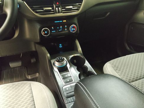 Used 2022 Ford Escape SE FWD image 26