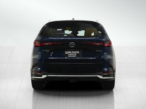 Certified 2024 MAZDA CX-90 Plug-In Hybrid w/ Premium Plus AWD/4WD image 4