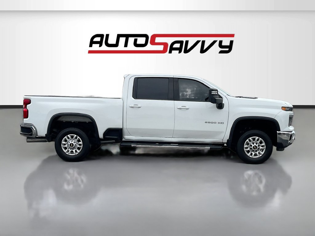 Used 2025 Chevrolet Silverado 2500 LT w/ Convenience Package AWD/4WD image 8