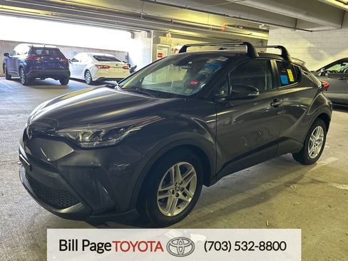 Used 2021 Toyota C-HR LE FWD image 1