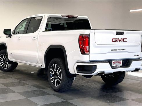 New 2026 GMC Sierra 1500 AT4 w/ Technology Package image 2