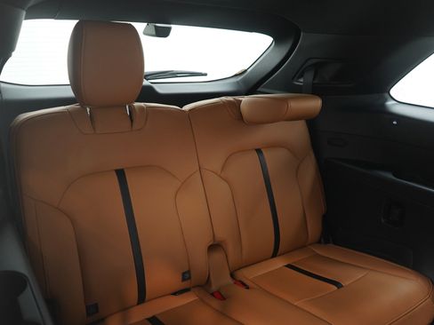 Certified 2024 MAZDA CX-90 3.3 Turbo S w/ Premium Plus image 12