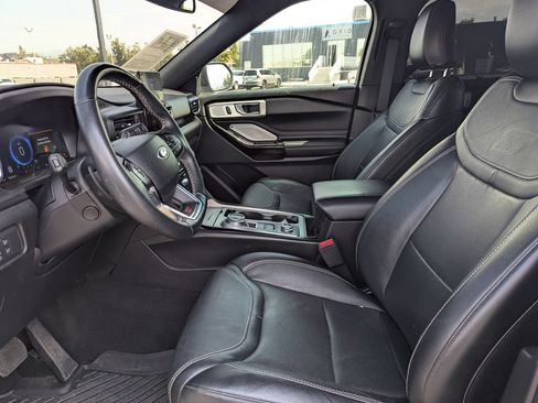 Used 2021 Ford Explorer ST w/ Equipment Group 401A AWD/4WD image 24