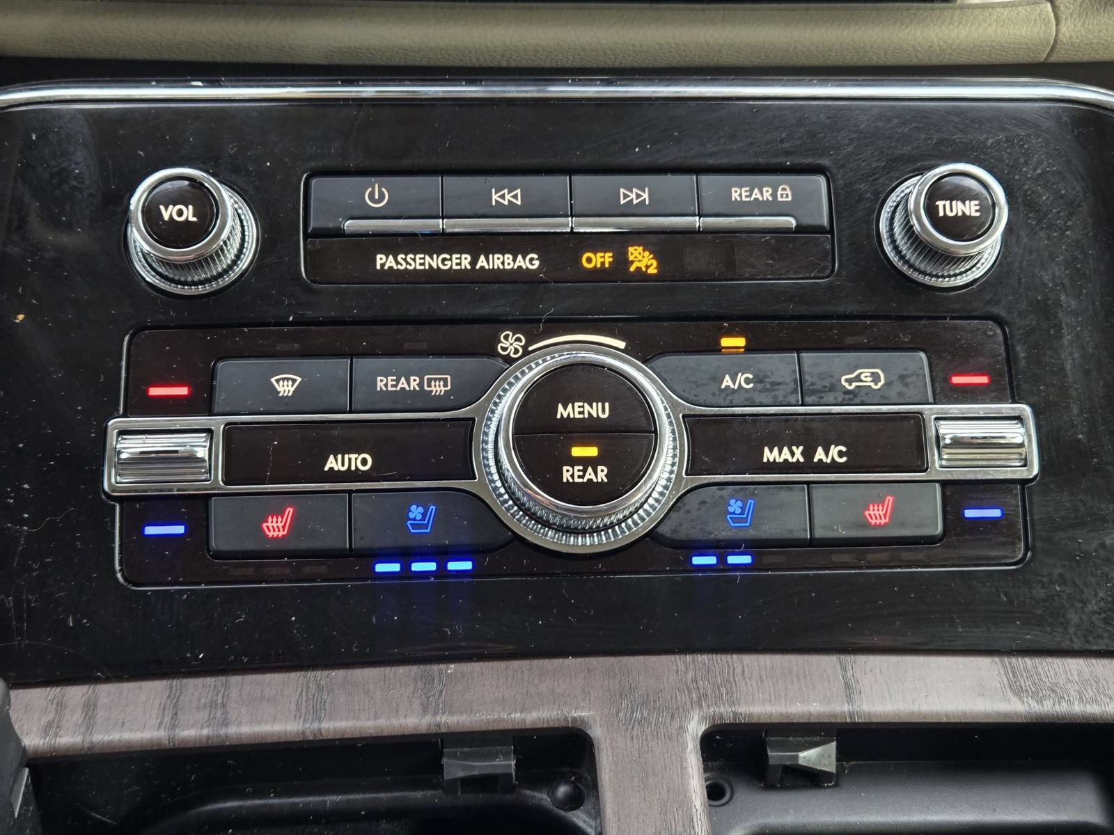 Used 2023 Lincoln Navigator 2WD image 21
