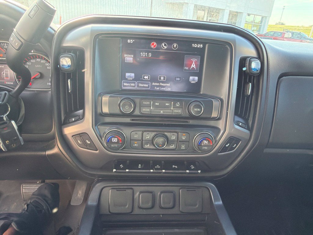 Used 2015 GMC Sierra 1500 SLT AWD/4WD image 9
