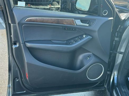 Used 2017 Audi Q5 3.0T Premium Plus w/ Technology Package image 10