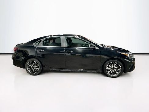 Used 2023 Kia Forte GT-Line w/ GT-Line Premium Package FWD image 8