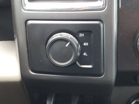 Used 2017 Ford F350 XLT image 18