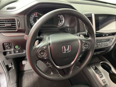 Used 2020 Honda Ridgeline Sport image 26