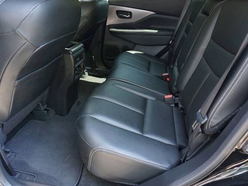 Certified 2024 Nissan Murano SV w/ SV Midnight Edition Package image 34