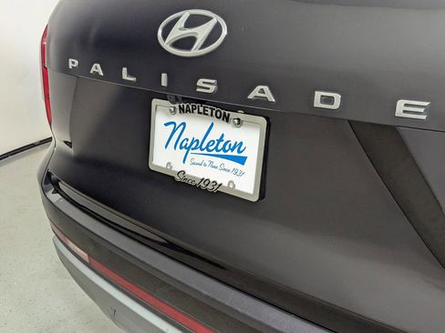 Used 2023 Hyundai Palisade SEL w/ Cargo Package FWD image 9