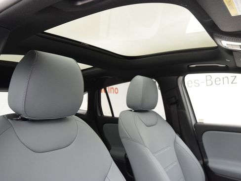 Used 2026 Mercedes-Benz GLA 250 image 17
