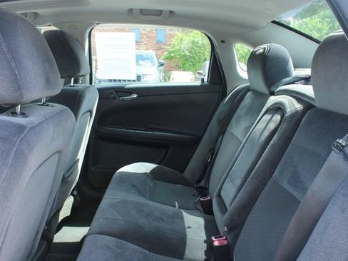Used 2013 Chevrolet Impala LT w/ LT Sunroof Package FWD image 24