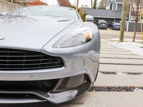 Used 2014 Aston Martin Vanquish Coupe image 86