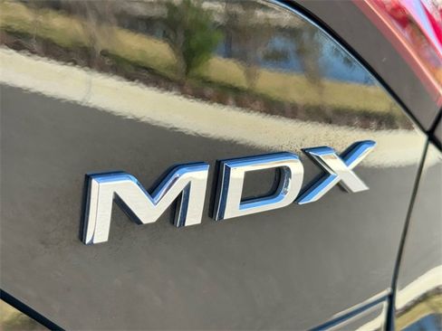 Used 2023 Acura MDX SH-AWD w/ Technology Package image 14