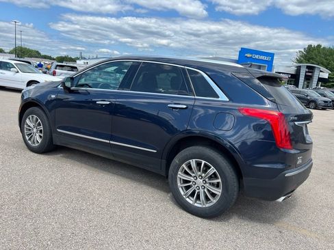 Used 2017 Cadillac XT5 Luxury w/ Driver Awareness Package AWD/4WD image 10