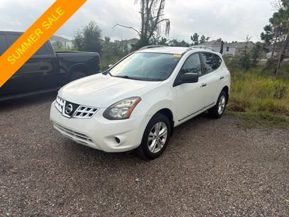 Used 2015 Nissan Rogue S w/ Convenience Package