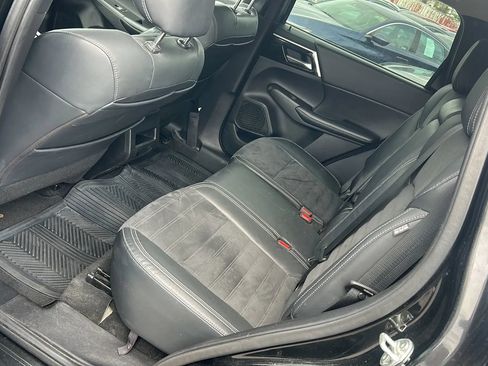 Used 2022 Mitsubishi Outlander SEL Black Edition AWD/4WD image 12