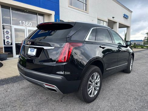 Used 2023 Cadillac XT5 Premium Luxury w/ Technology Package AWD/4WD image 17