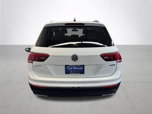 Used 2020 Volkswagen Tiguan SE w/ Panoramic Sunroof Package AWD/4WD image 5