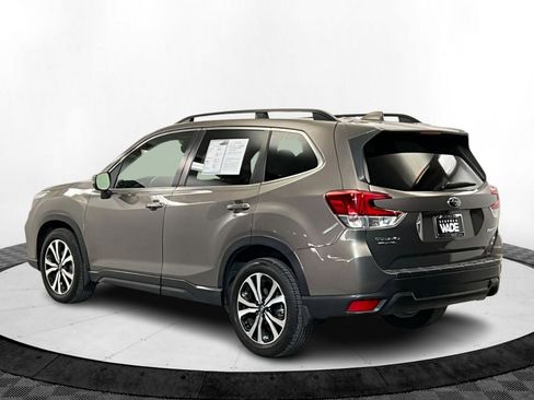 Used 2021 Subaru Forester Limited w/ Popular Package #3 image 3