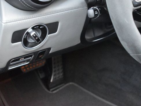 Used 2018 Mercedes-Benz AMG GT C image 26