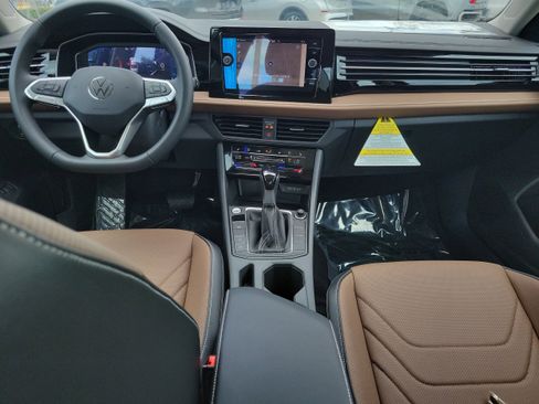 New 2026 Volkswagen Jetta SEL FWD image 14