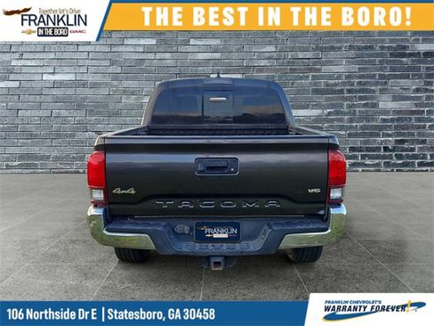 Used 2019 Toyota Tacoma SR5 image 4