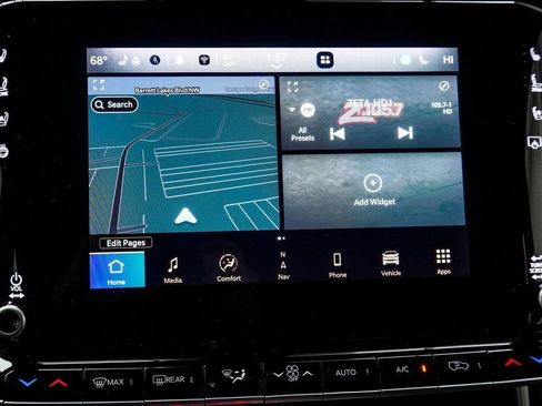Used 2024 Jeep Wagoneer L Series II w/ Flexible Seating Group AWD/4WD image 23