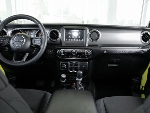 Used 2023 Jeep Wrangler Sport S image 20