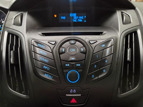 Used 2014 Ford Focus S FWD image 23
