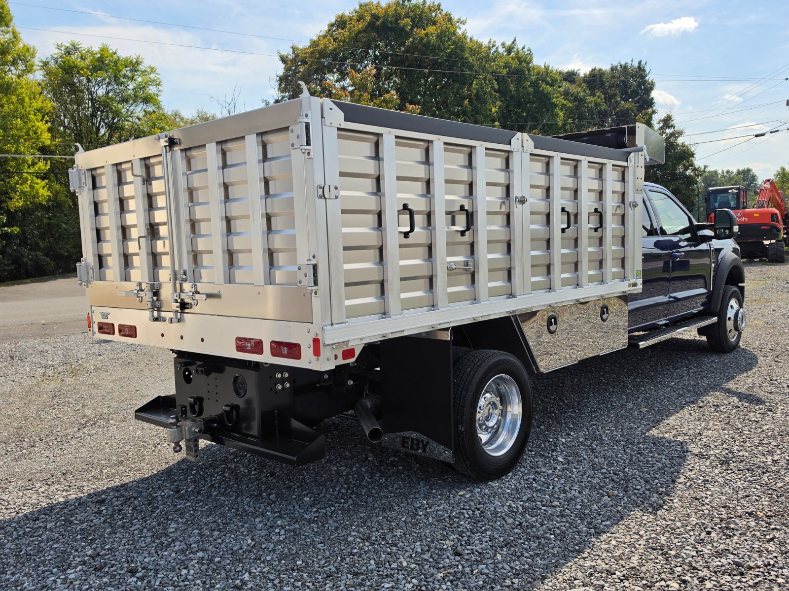 Used 2026 Ford F550 4x4 Crew Cab Super Duty image 5