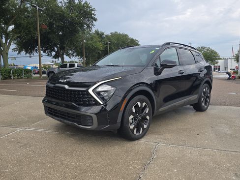 Certified 2023 Kia Sportage X-Line w/ X-Line Premium Package AWD/4WD image 4