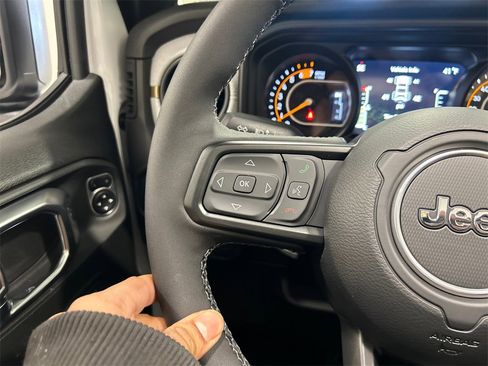 New 2025 Jeep Wrangler Sport S image 18