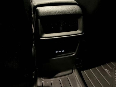 Used 2025 Honda CR-V EX image 10
