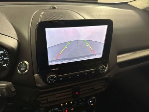 Used 2022 Ford EcoSport SES image 7