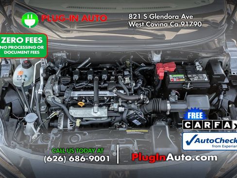 Used 2024 Nissan Versa SV w/ Trunk Package FWD image 12