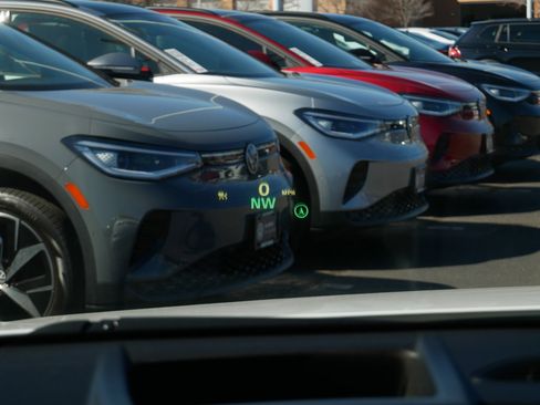 Used 2019 Buick Envision Premium w/ Driver Confidence Package image 30