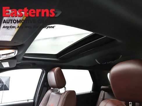 Used 2025 Dodge Durango R/T AWD/4WD image 35