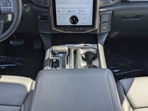 New 2025 Ford F150 Lightning Lariat image 21