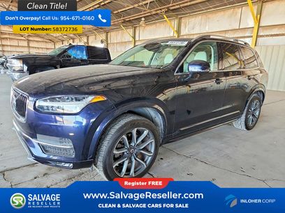 Used 2019 Volvo XC90 T5 Momentum w/ Multimedia Package