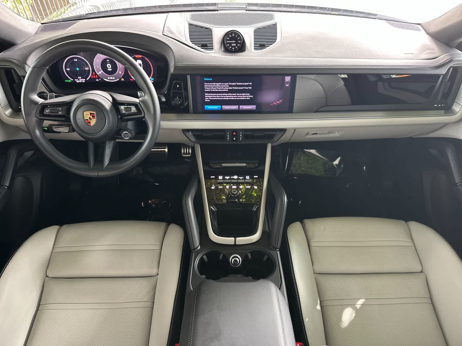 Certified 2024 Porsche Cayenne S AWD/4WD image 6